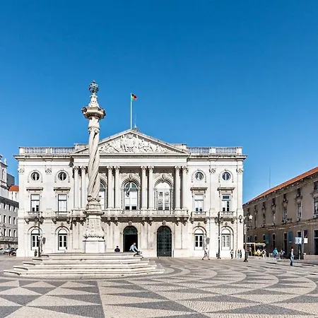 Chiado With View To The Castle Appartamento Lisbona